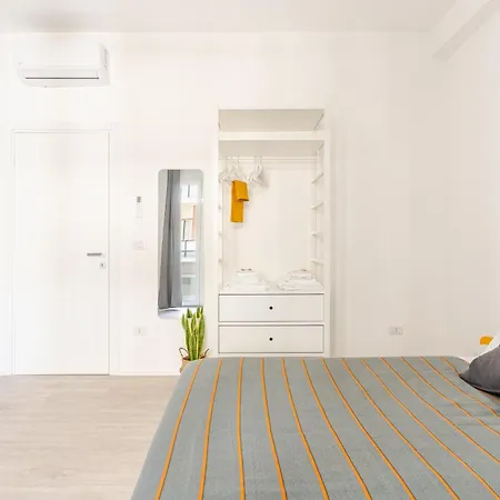 Just Here - L'artista Apartament